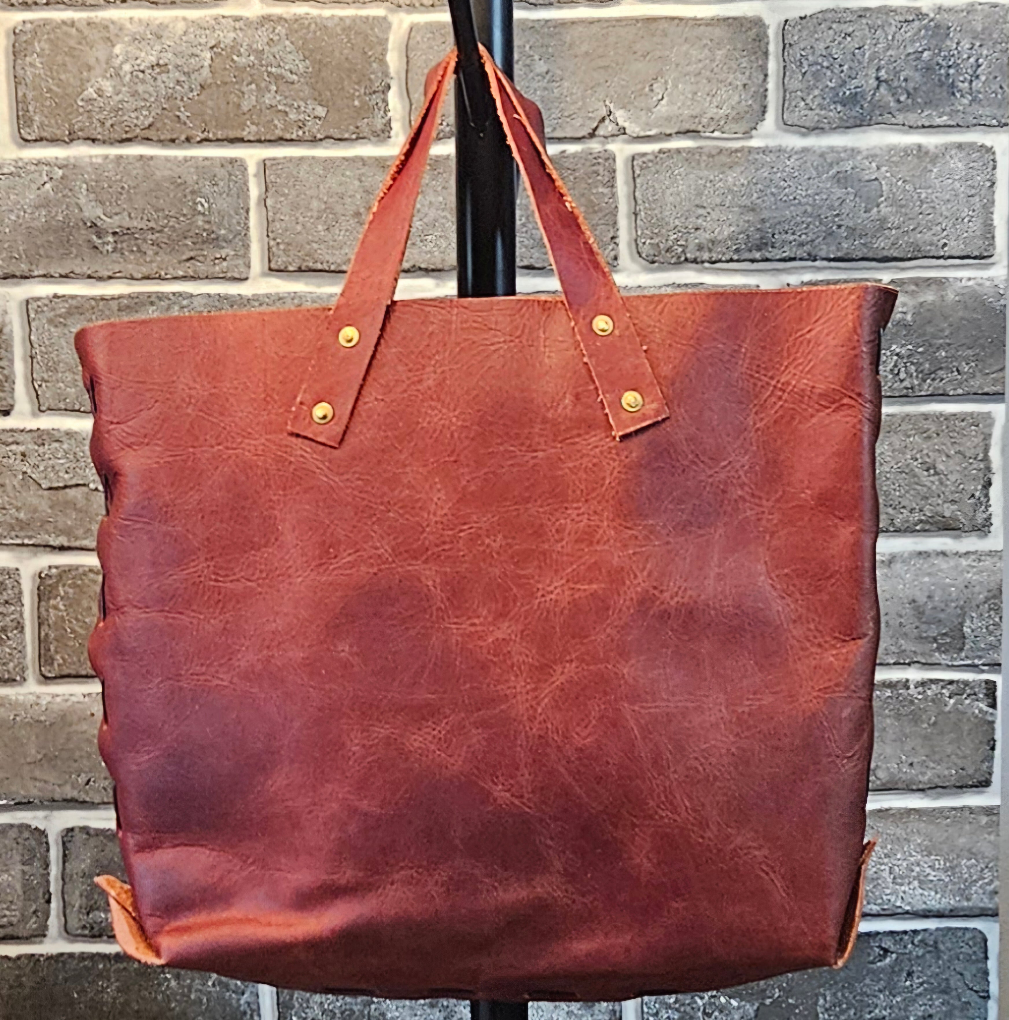 The Wildwood Leather Tote - Tangerine