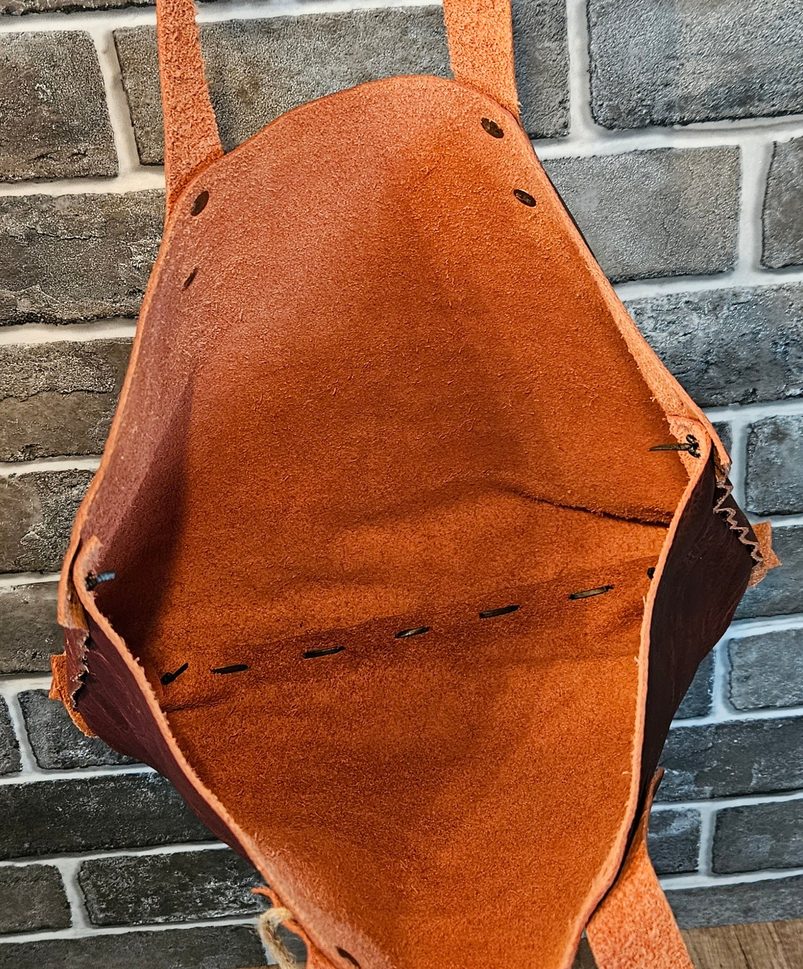The Wildwood Leather Tote - Tangerine