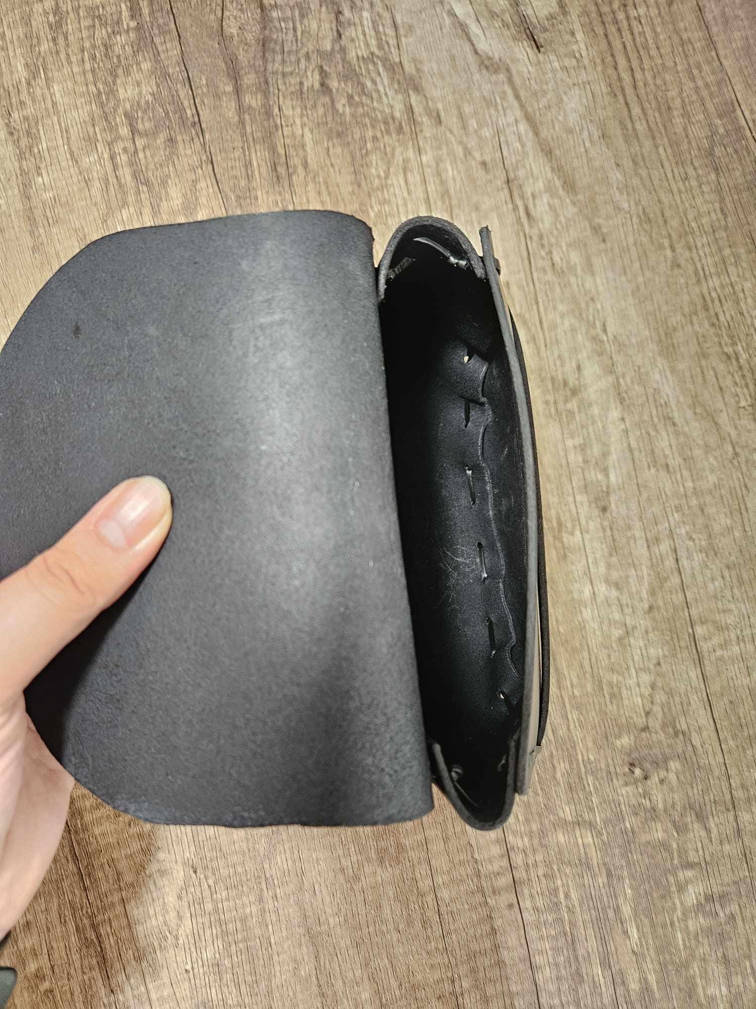 Belt Hip Bag Leather Peasant Purse - Black