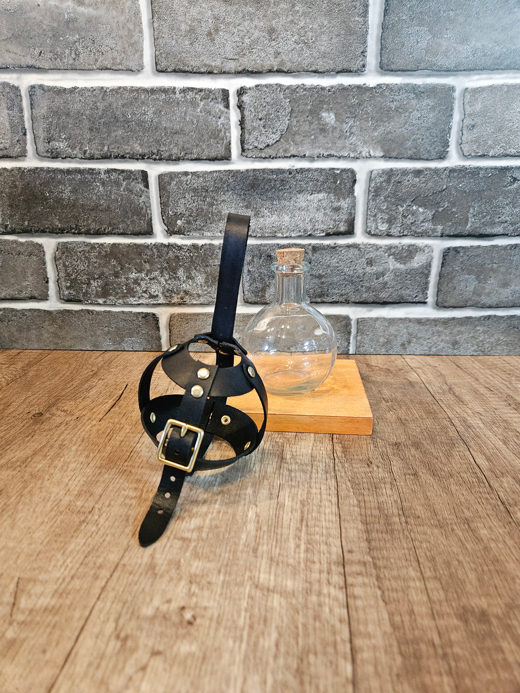 Handmade Leather Potion Bottle Belt Holster – Mini Dice Holder