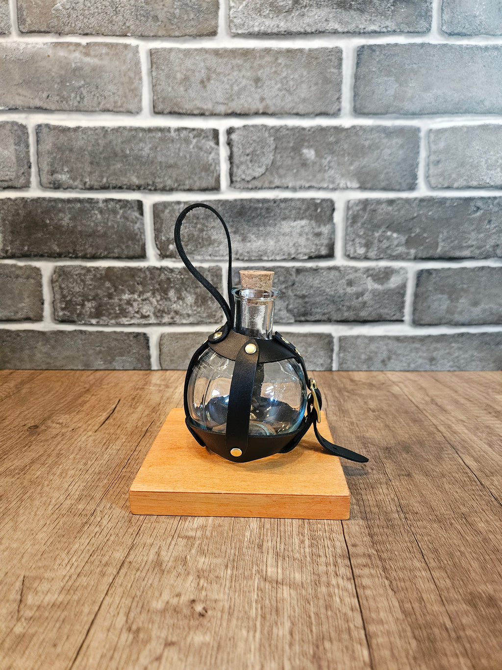 Handmade Leather Potion Bottle Belt Holster – Mini Dice Holder