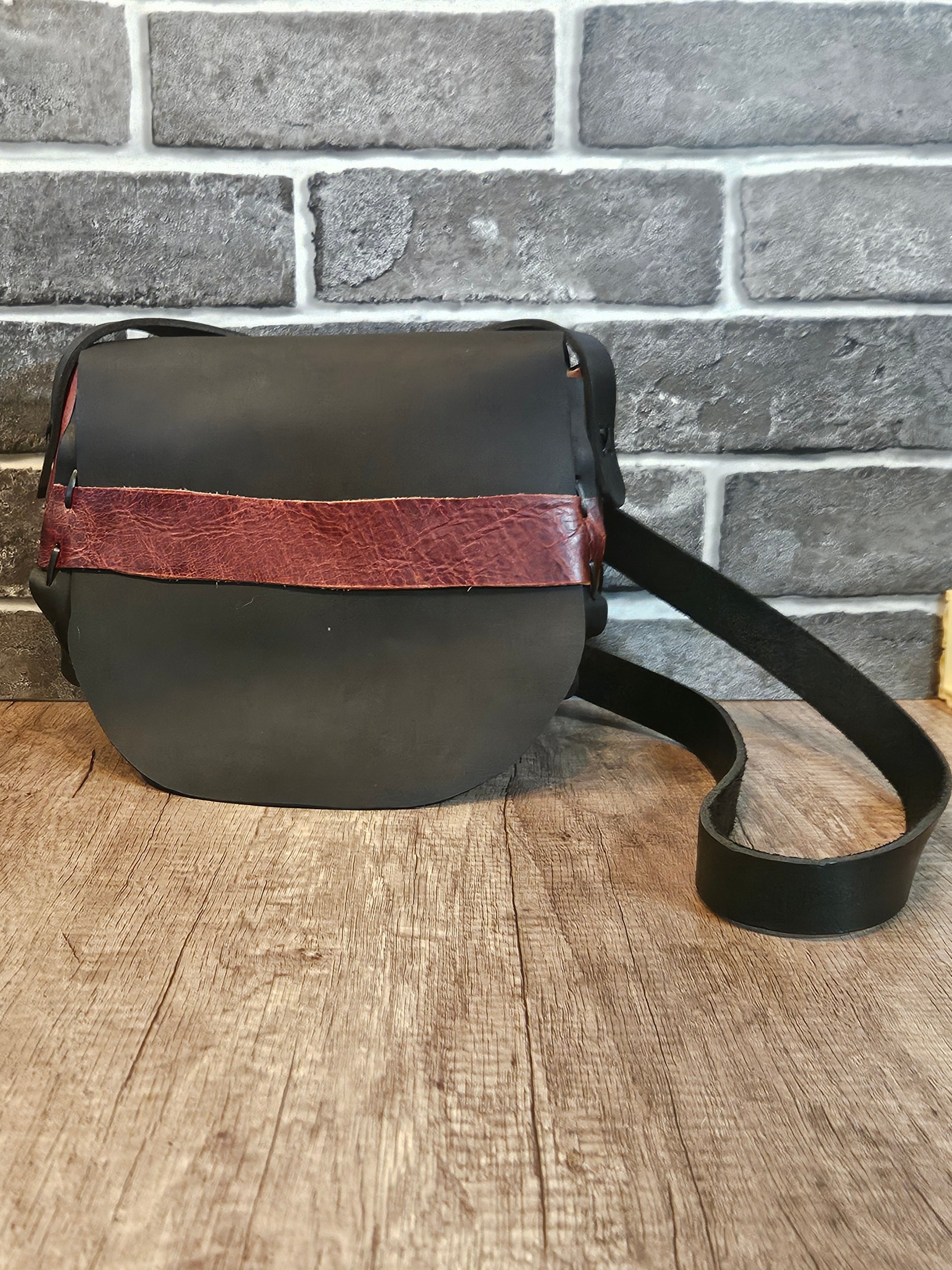 The Wildwood Crossbody - Black & Tangerine Leather