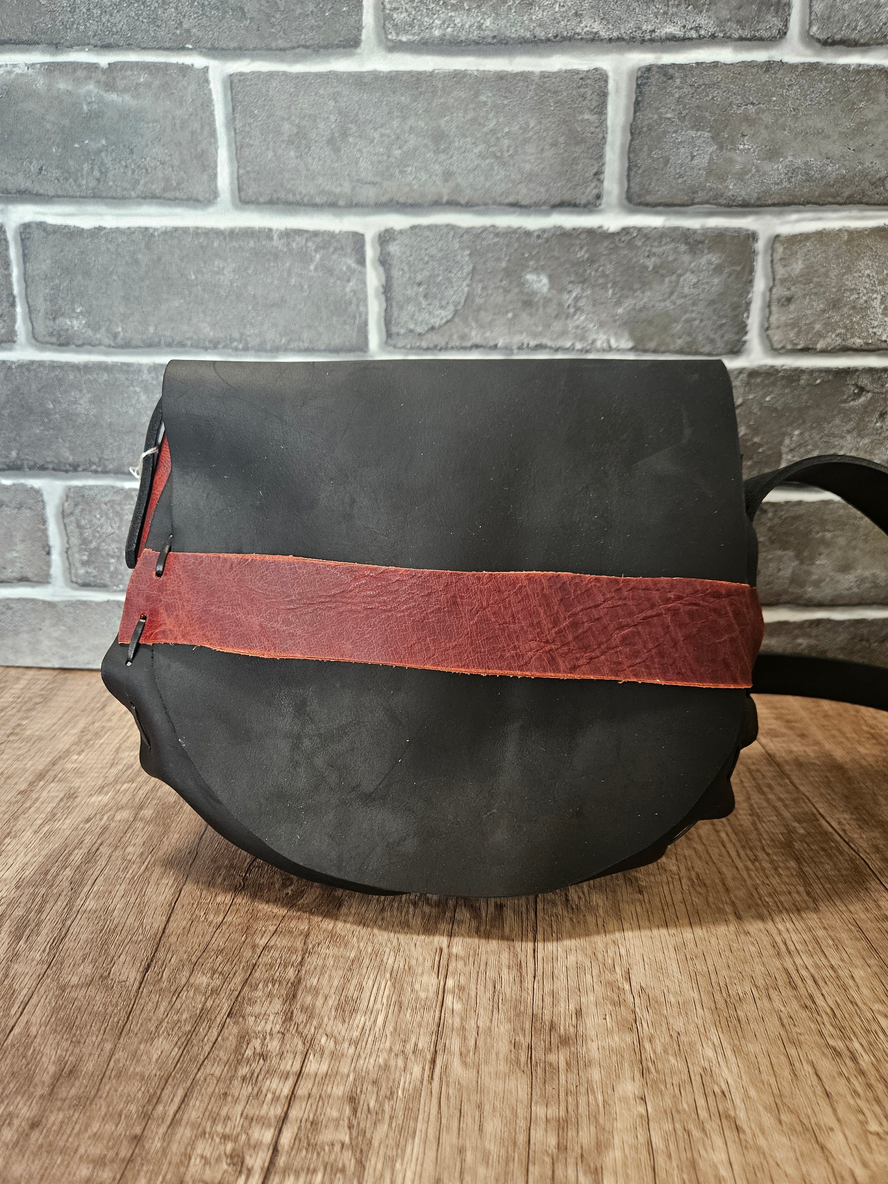 The Wildwood Crossbody - Black & Tangerine Leather