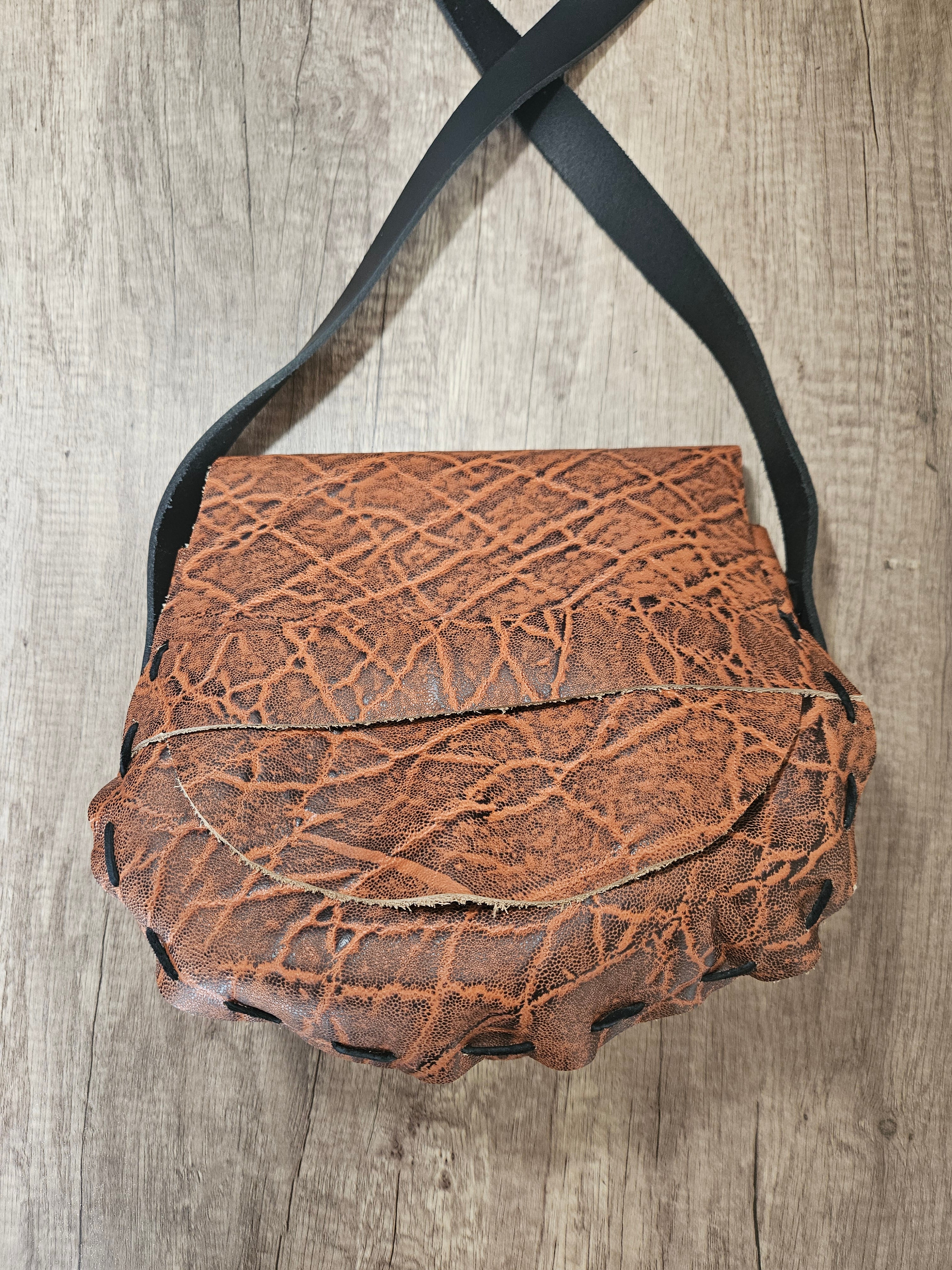 The Wildwood Crossbody - Orange