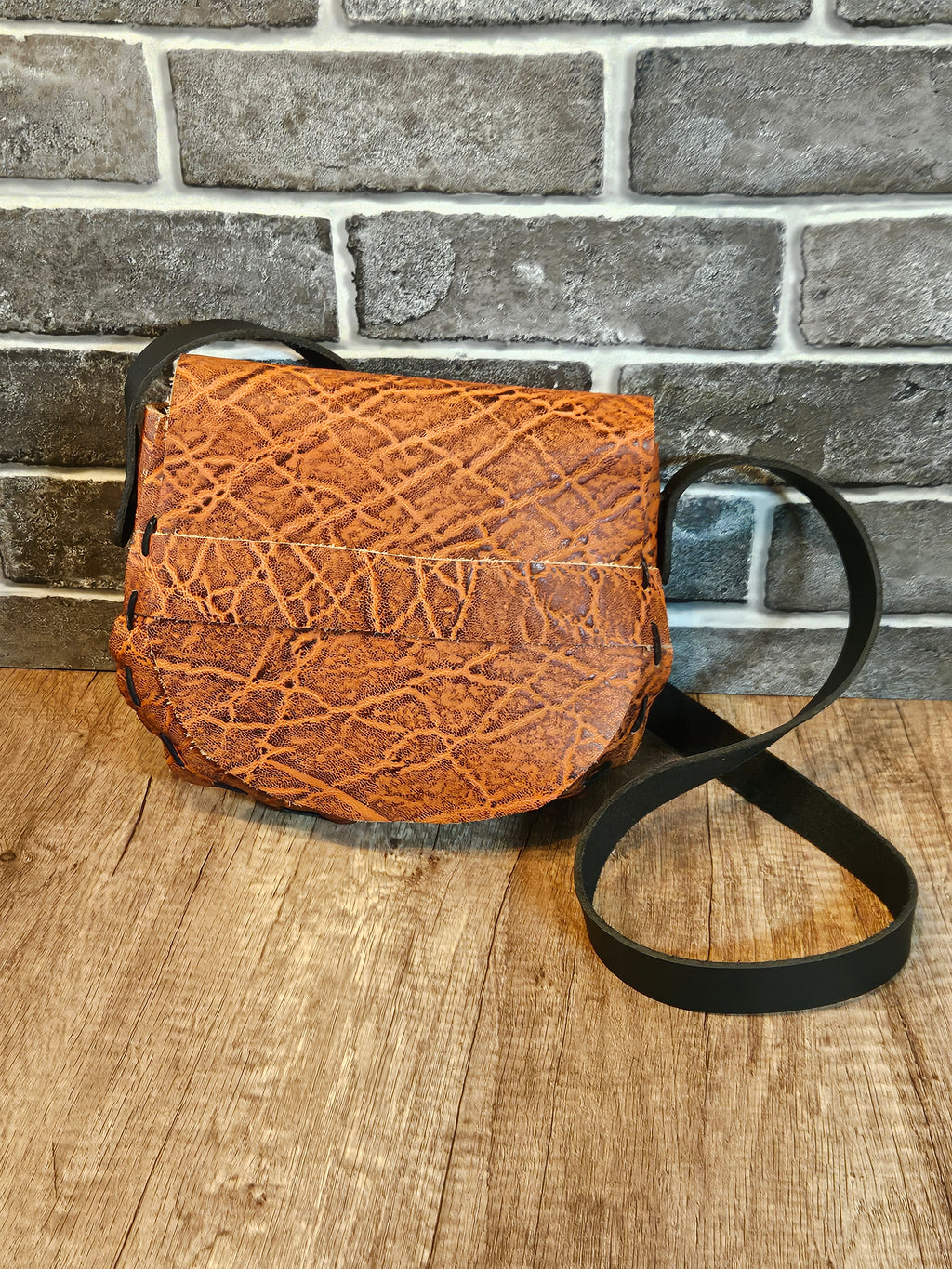 The Wildwood Crossbody - Orange