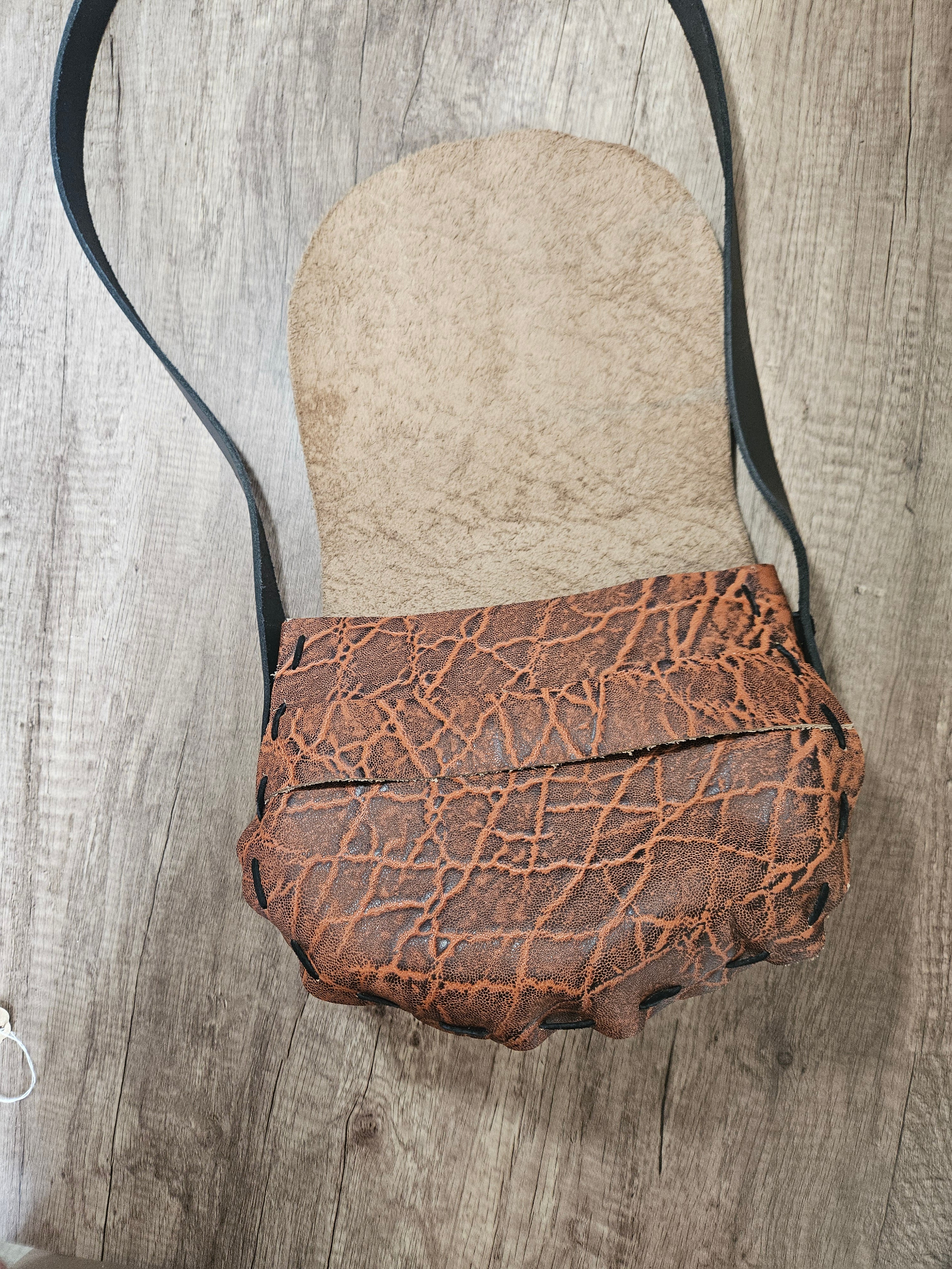 The Wildwood Crossbody - Orange
