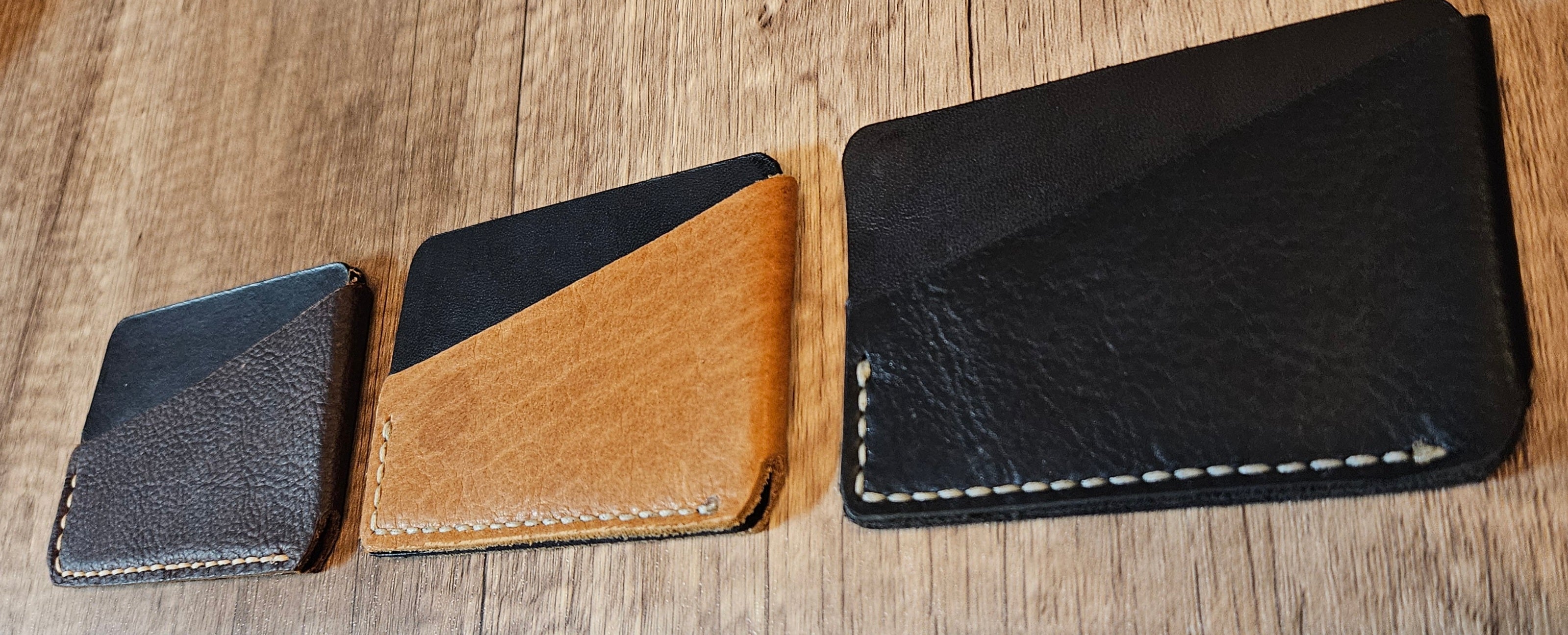 The Hearthside Pocket Trio Bison Leather Wallet & Keychain Gift Set